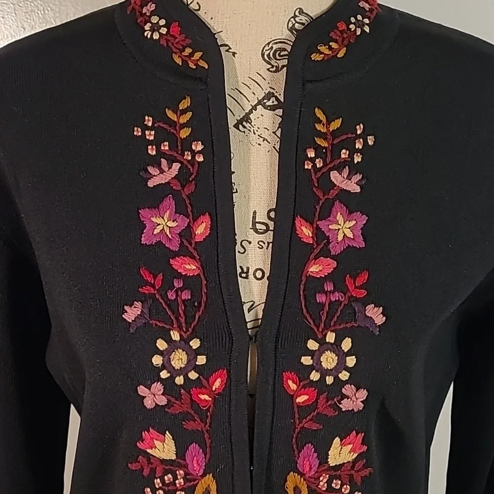 Embroidered Sweater - Picture 2 of 7